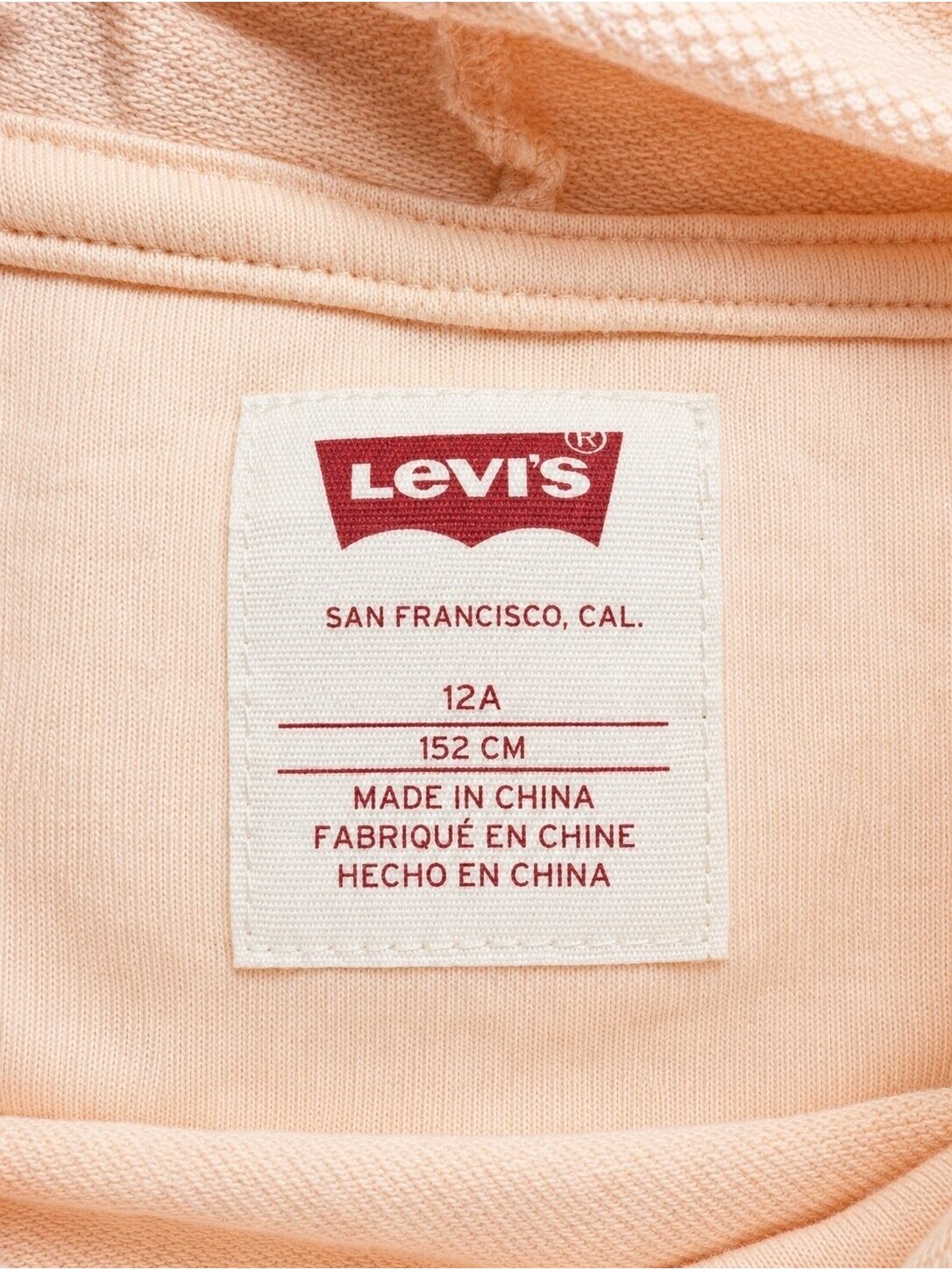 Levi’s persikinė suknelė-džemperis su gobtuvu 1 Levi’s persikinė suknelė-džemperis su gobtuvu 1