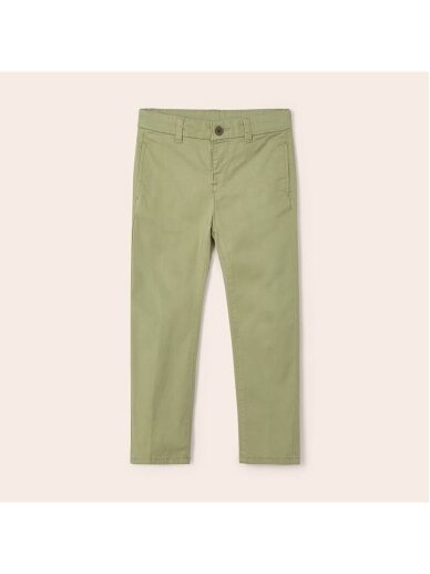 Mayoral žalios „Chino“ stiliaus kelnės berniukui 4525D181 Mayoral žalios „Chino“ stiliaus kelnės berniukui 4525D181