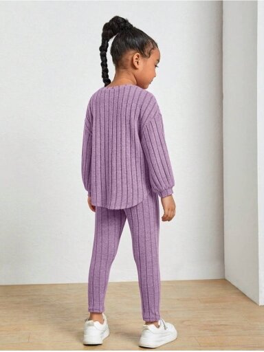 Violetinės spalvos kostiumėlis 2665D351